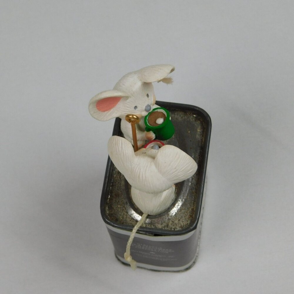Hallmark Keepsake Ornament 1993 Warm Special Friends Mice Hershey Cocoa Tin Vtg - Picture 7 of 10